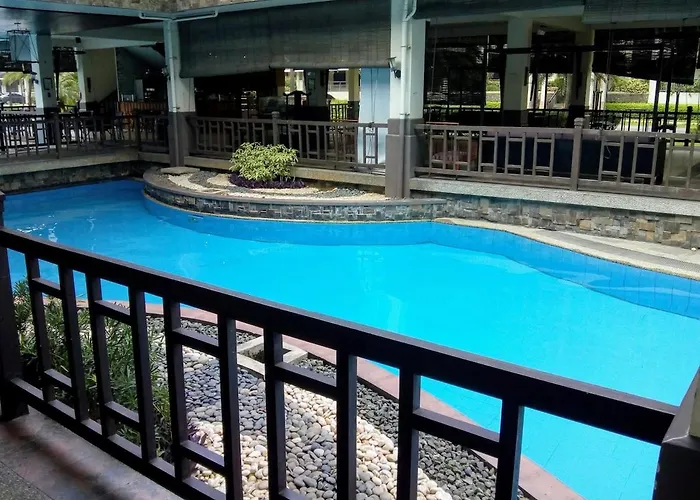 Millionaire Tropical Paradise Penthouse Royal Palm アパート マニラ市