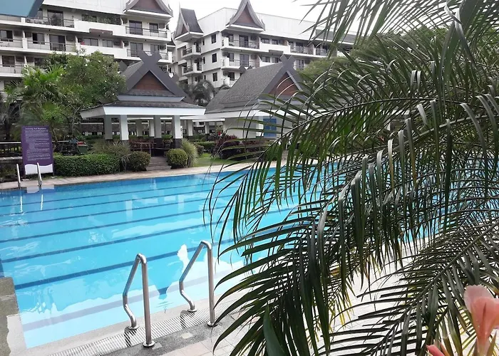 アパート Millionaire Tropical Paradise Penthouse Royal Palm マニラ市